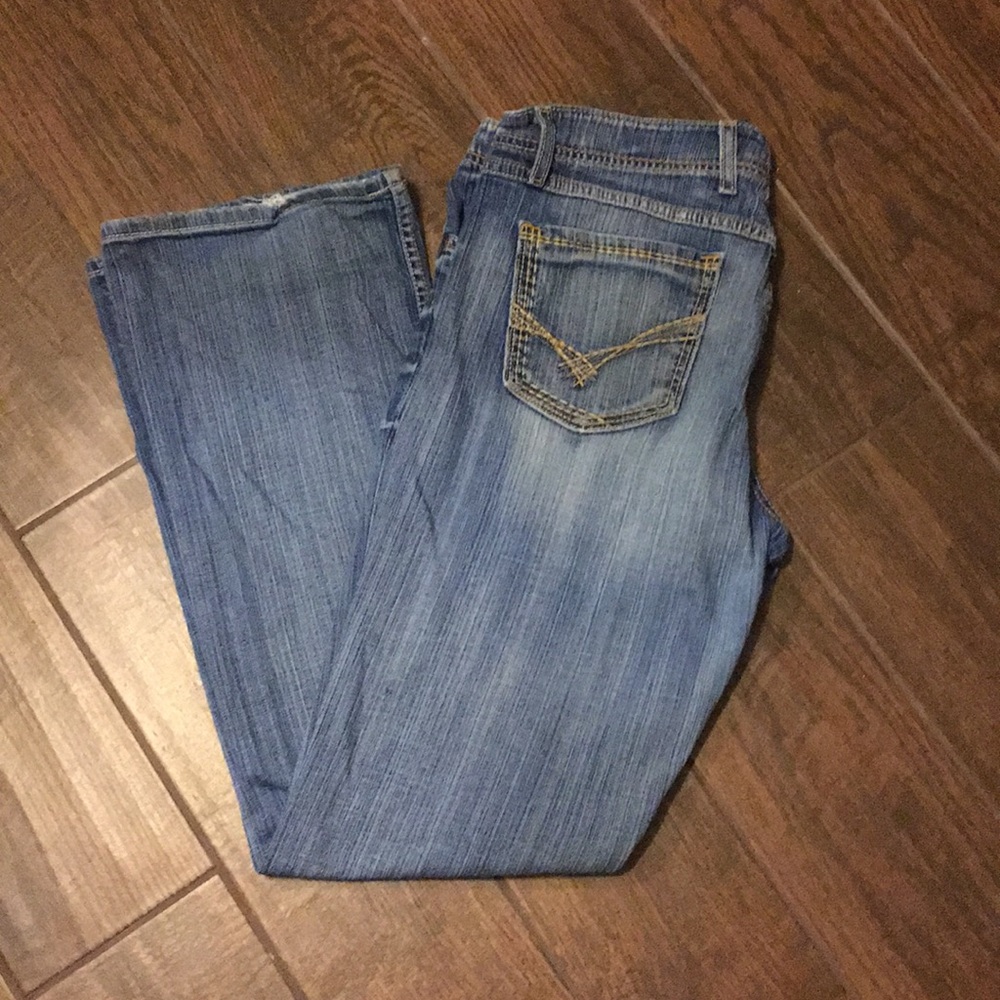 BKE Buckle Wendi Jean 34 x 33 1/2